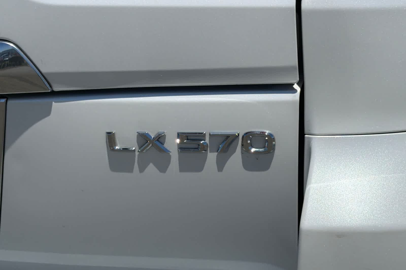Certified Used 2021 EMINENT WHITE PEARL Lexus  image 35