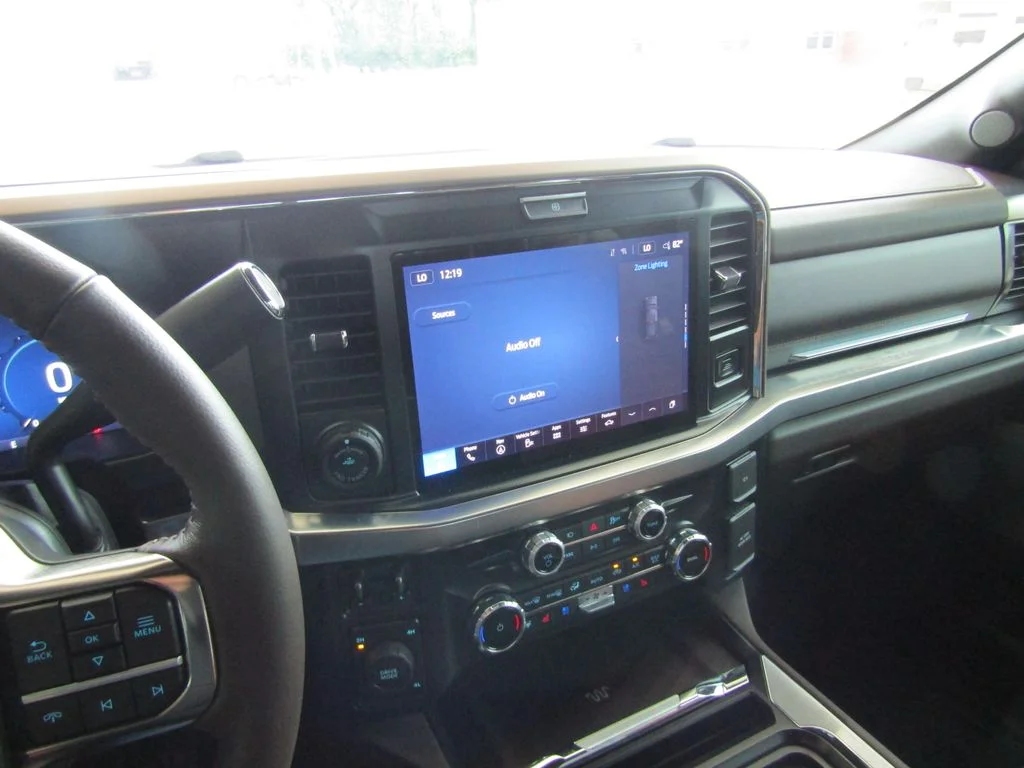 Used 2026  Ford King Ranch image 33