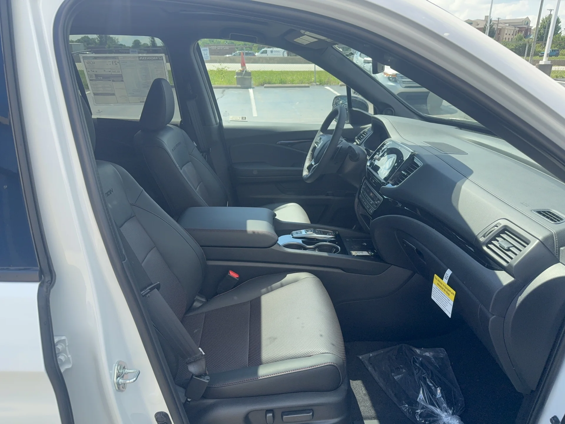 New 2026 Platinum White Pearl Honda Black Edition image 15