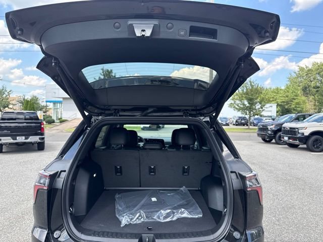 2027 Chevrolet Equinox LT - Photo 23