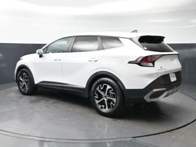 Used 2023 White Pearl Kia EX image 7