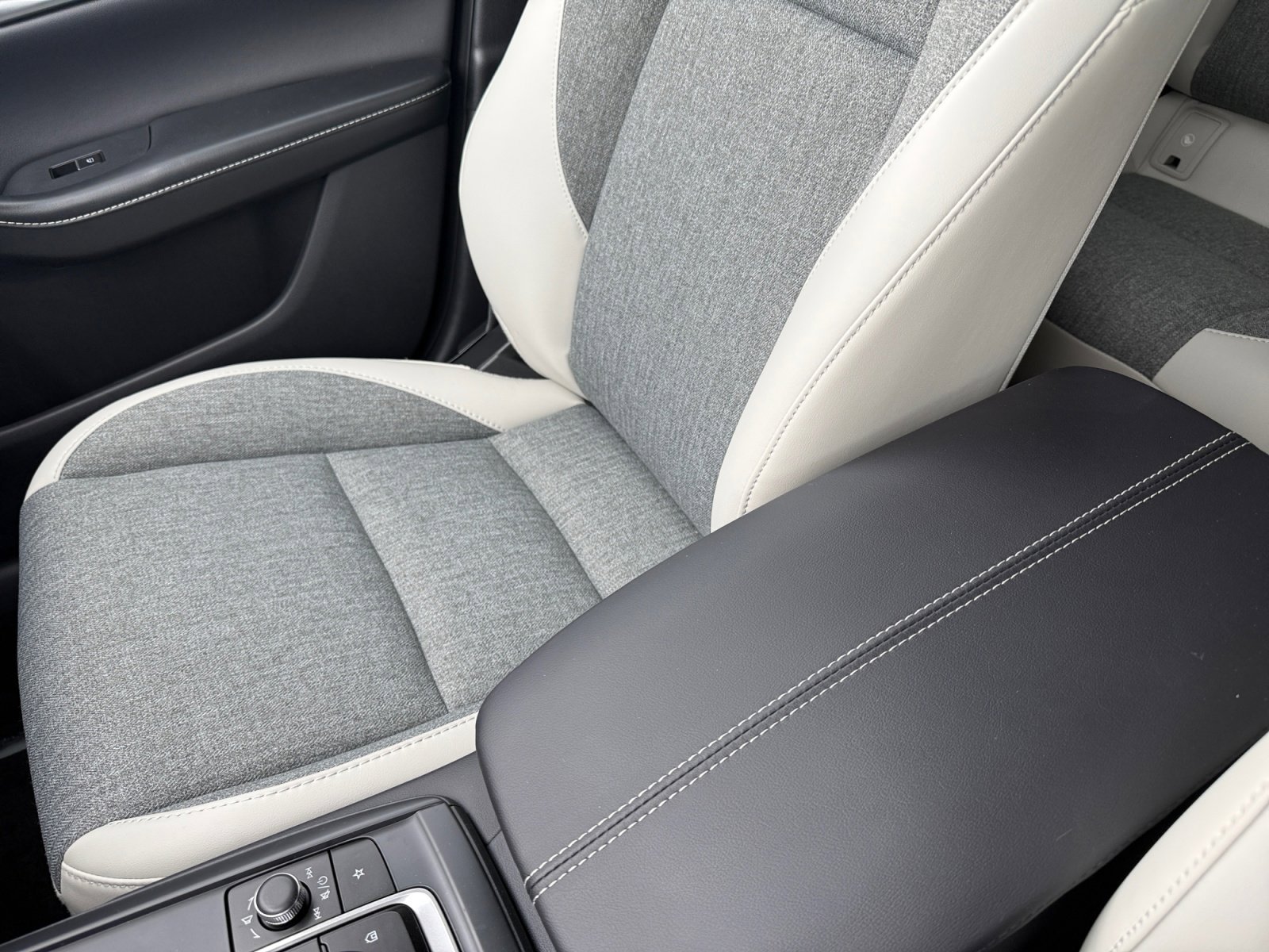 New 2026 Jet Black Mica Mazda 2.5 S Aire Edition image 14