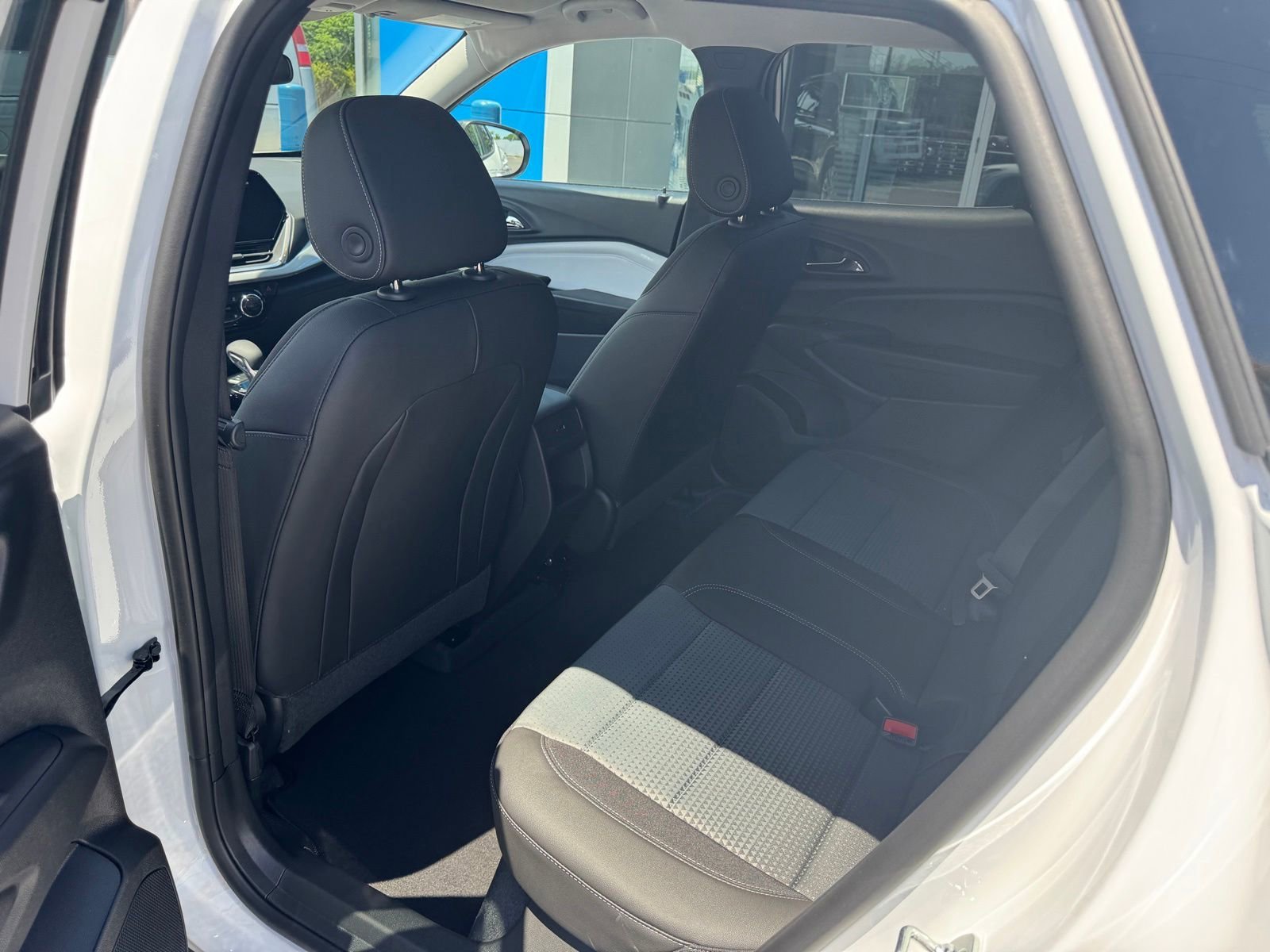 New 2026 Summit White Chevrolet LT image 20