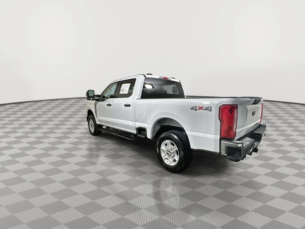 Used 2025 White Ford XLT image 6