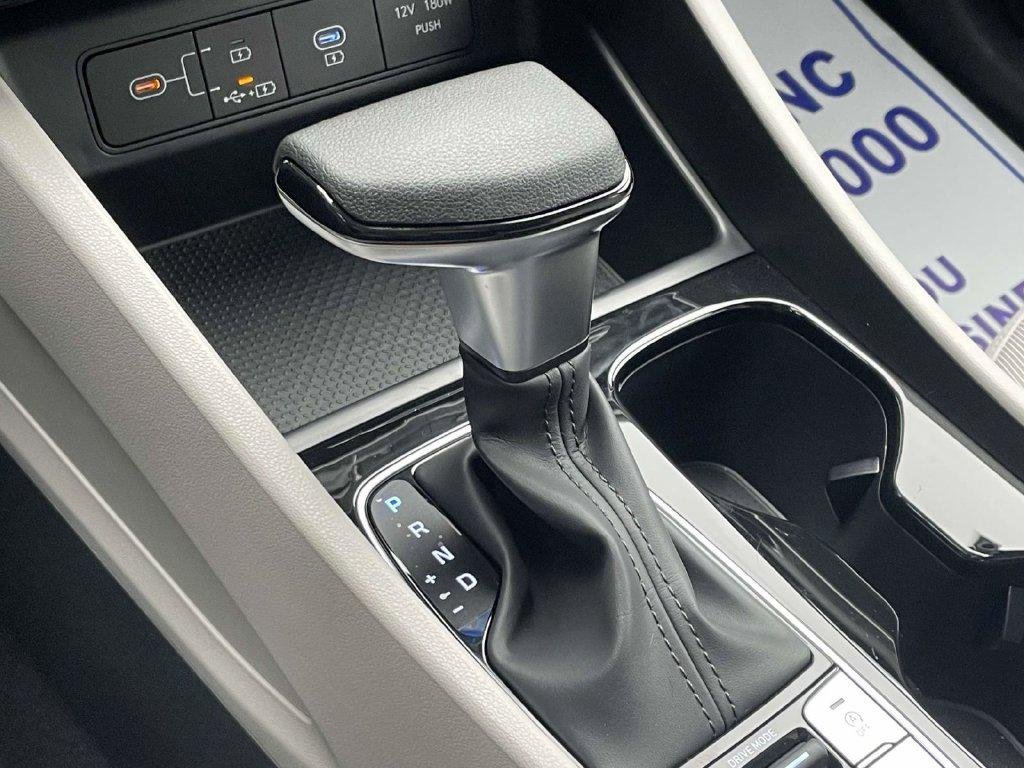 New 2026 Black Hyundai SEL Plus AWD image 29