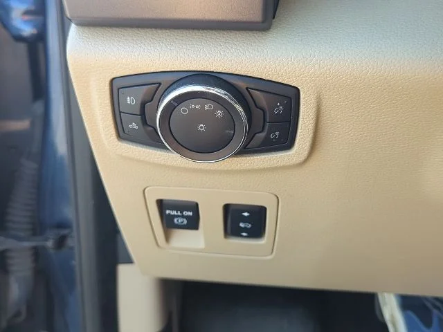 2015 Ford F-150 XLT - Photo 31