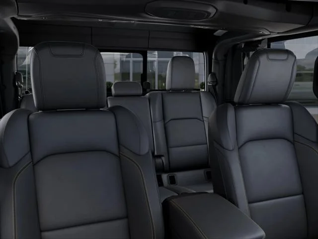 New 2026 Granite Crystal Metallic Clear-Coat Exterior Paint Jeep Sahara image 52