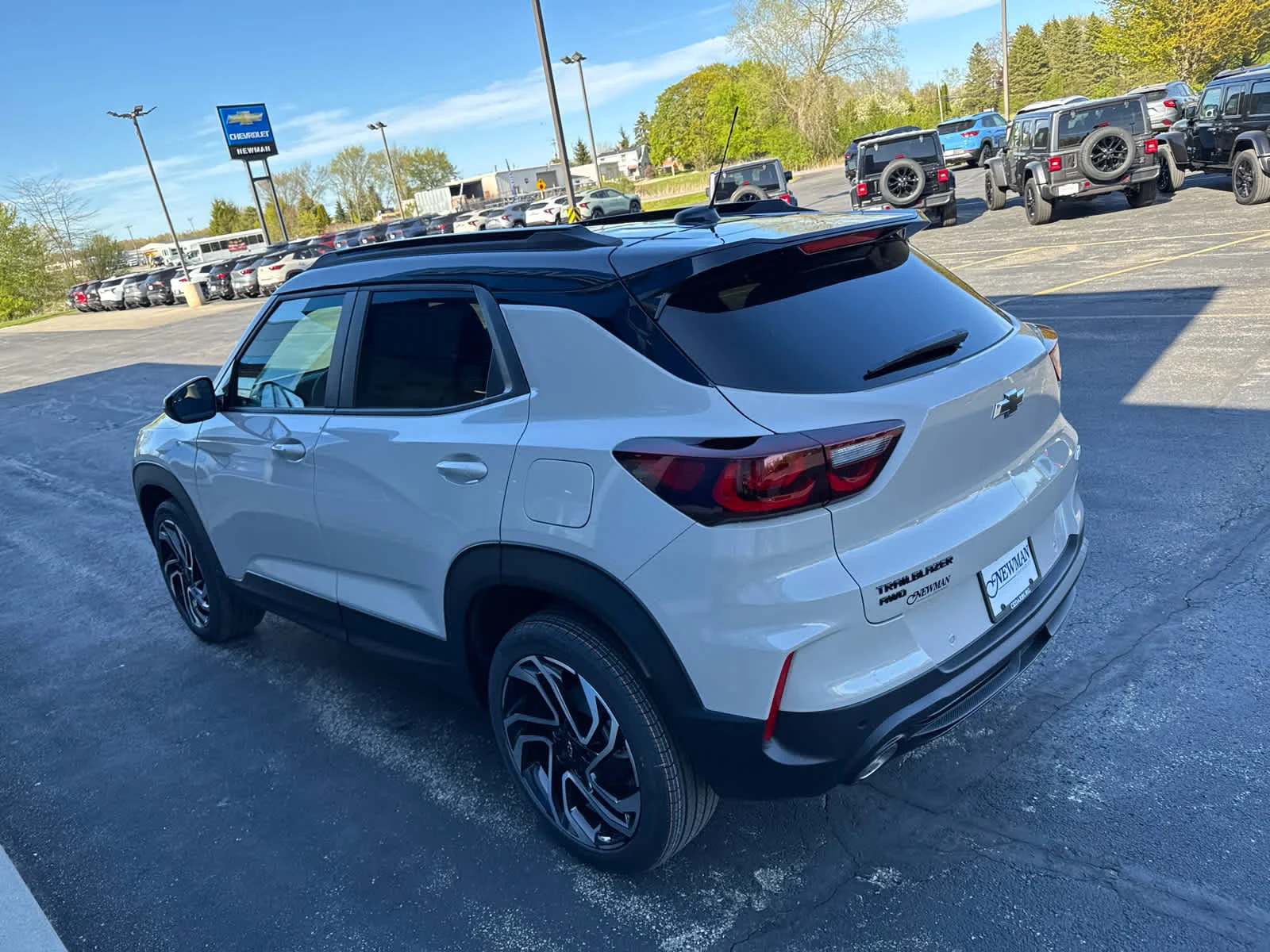 New 2026 White Sands Chevrolet RS image 9