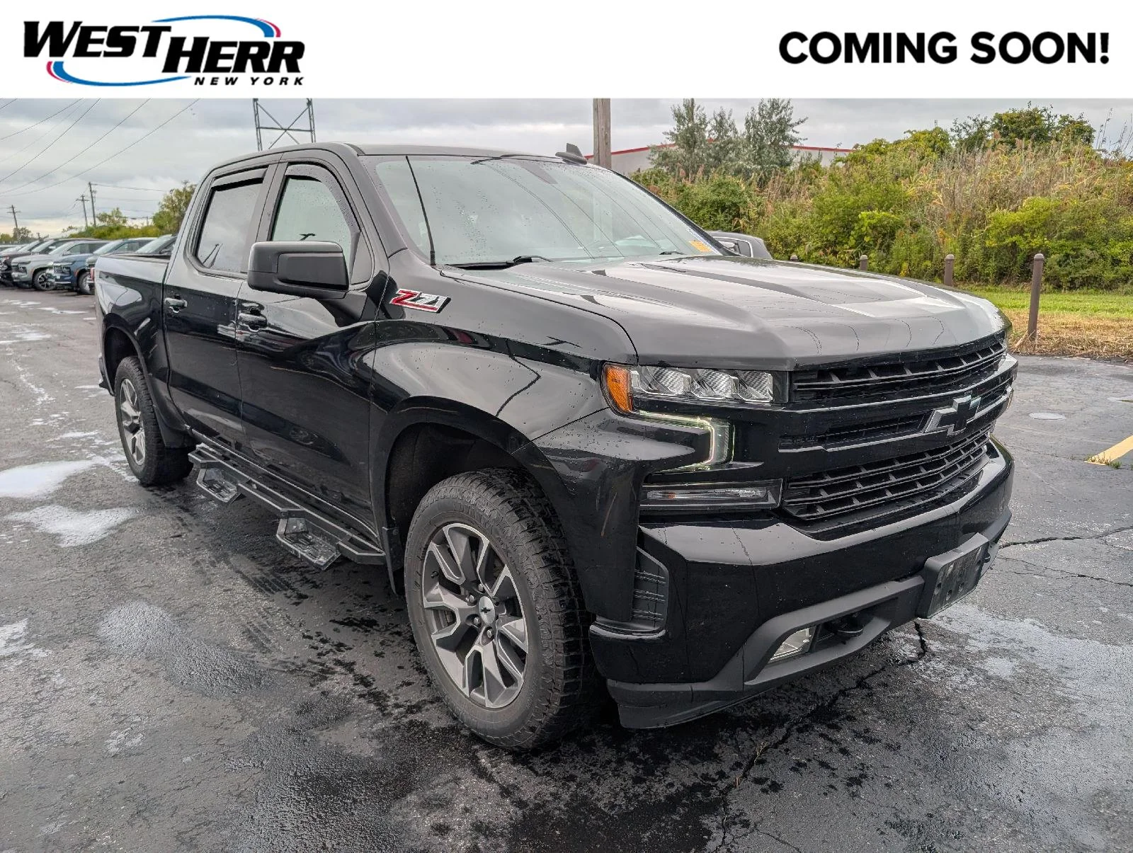 Used 2021 BLACK Chevrolet RST image 1