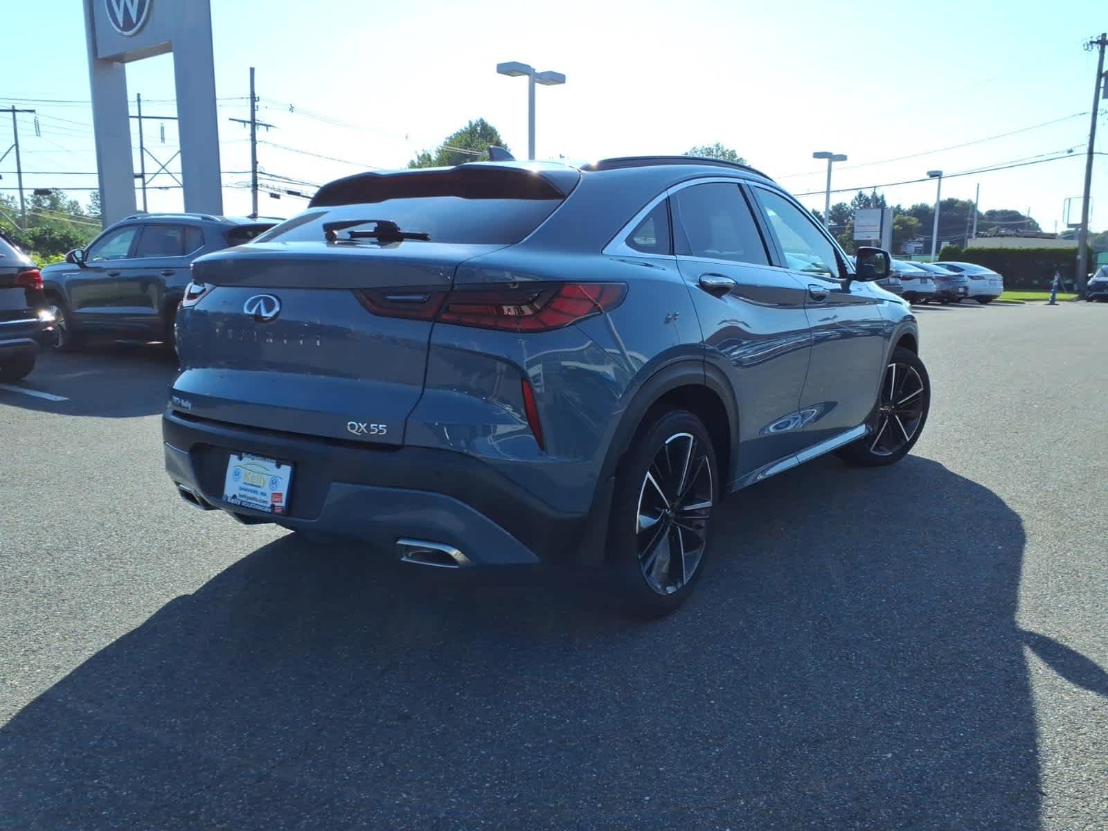 Used 2023 Slate Gray INFINITI LUXE image 5