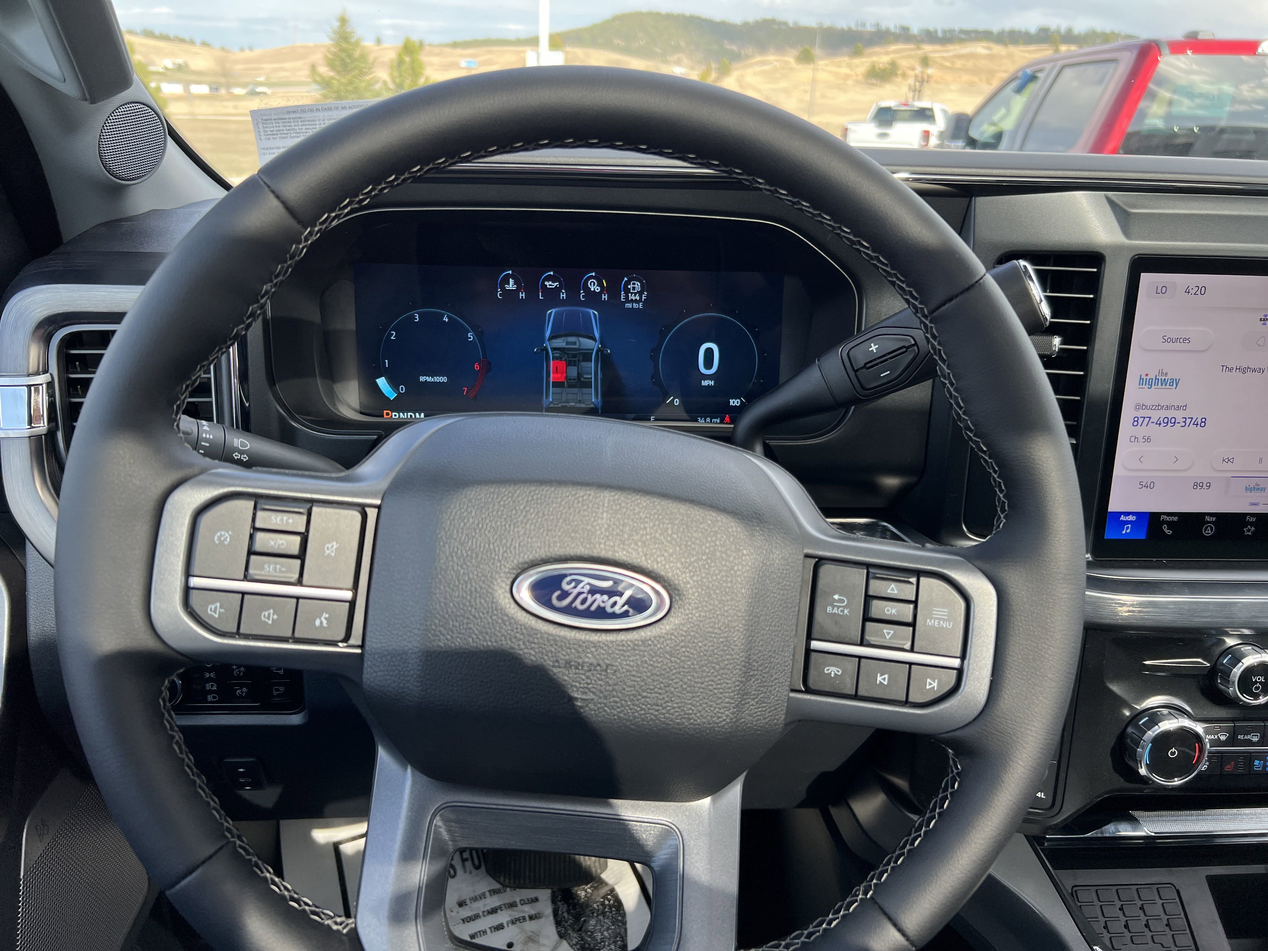 2025 Ford F-350 Super Duty Lariat - Photo 32