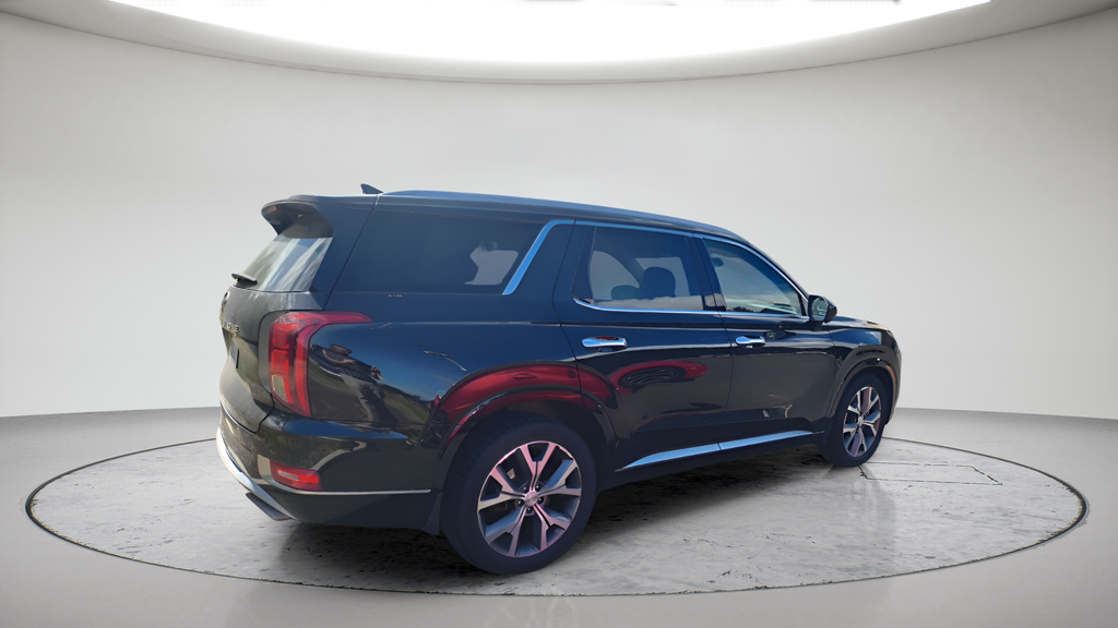 Used 2021 Black Hyundai Limited image 2