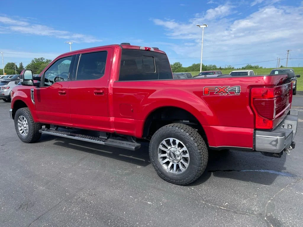 Used 2022 Red Metallic Ford Lariat image 6