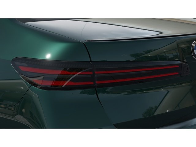 New 2027 Vancouver Green Metallic BMW 50 xDrive image 8