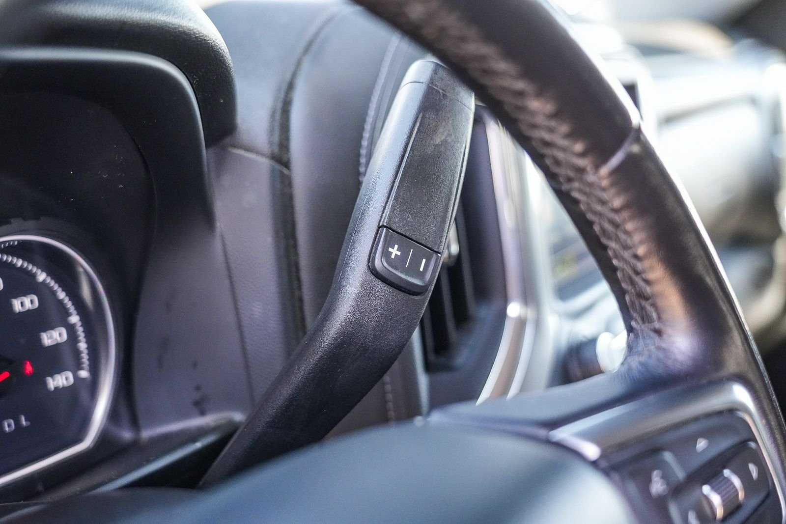 Used 2021 Gray Chevrolet LT image 19