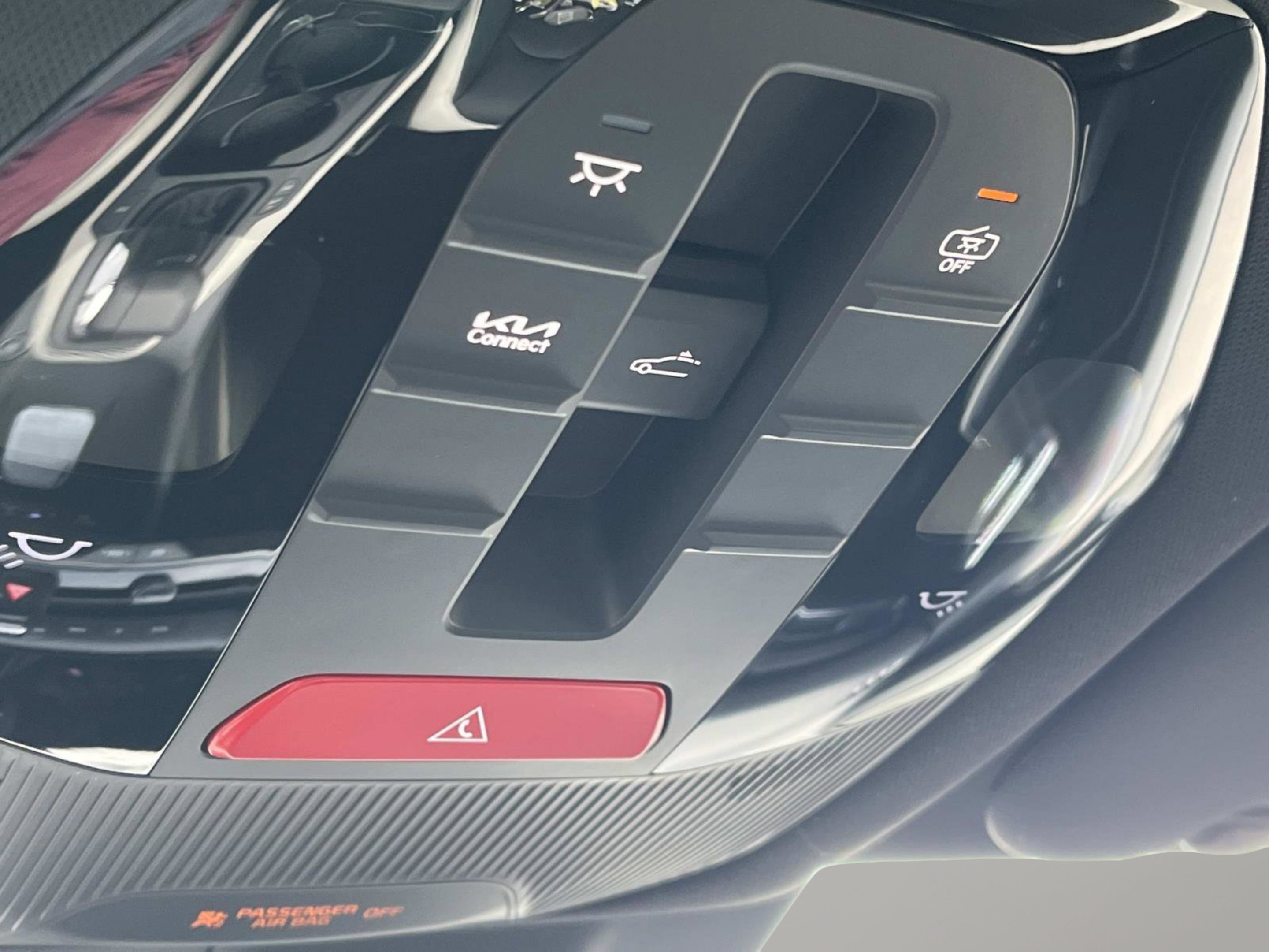 New 2025 Steel Gray Kia GT-Line Turbo image 33