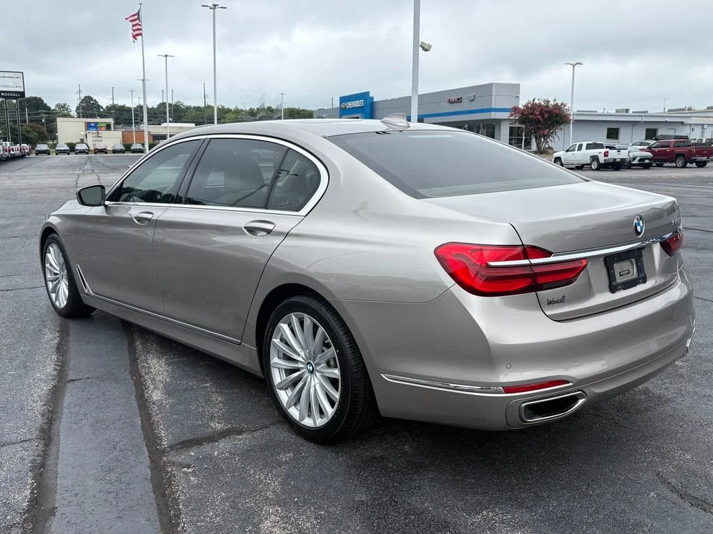 Used 2018 Gold BMW 740i image 4