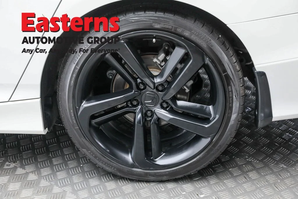 Used 2022 White Honda Sport image 8