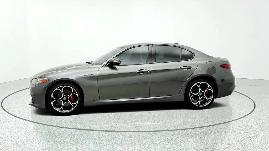 Used 2023 Vesuvio Gray Metallic Alfa Romeo Veloce AWD image 8