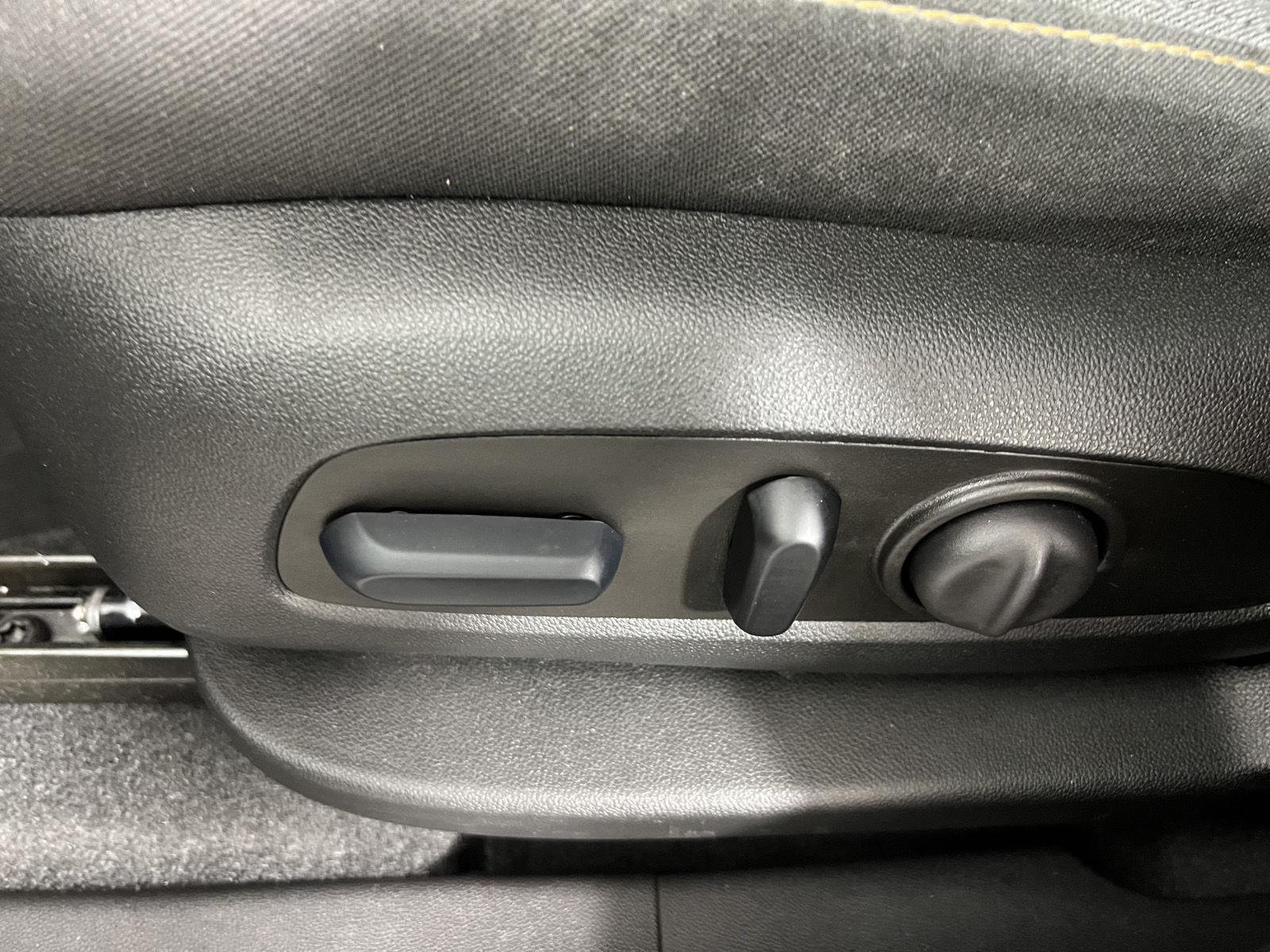 Used 2024 Sterling Gray Metallic Chevrolet LT image 33