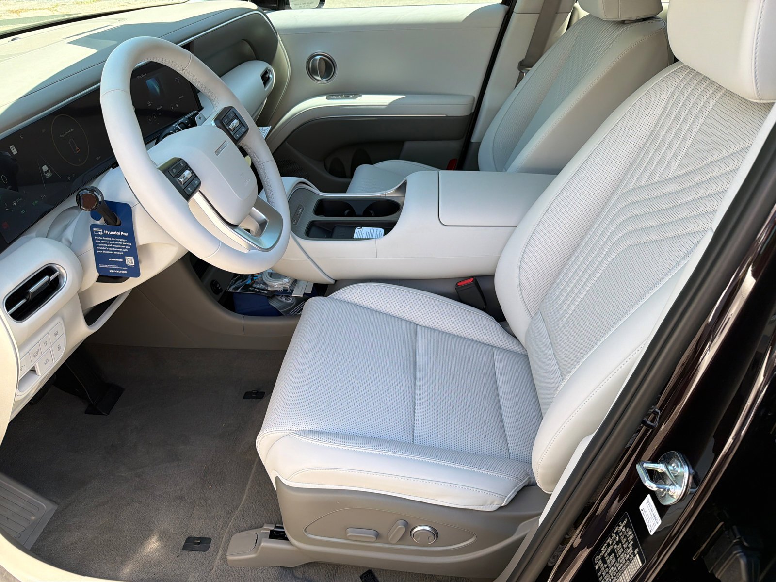 New 2026 Galaxy Maroon Pearl Hyundai Blue SEL 8P image 9