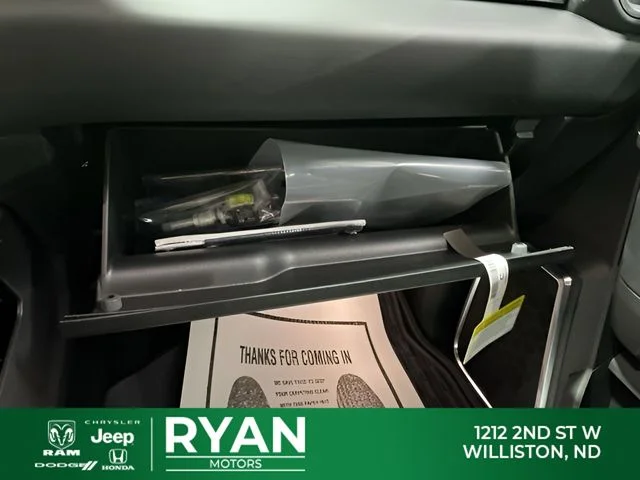 New 2026 Bright White Clear-Coat Exterior Paint RAM Laramie image 43