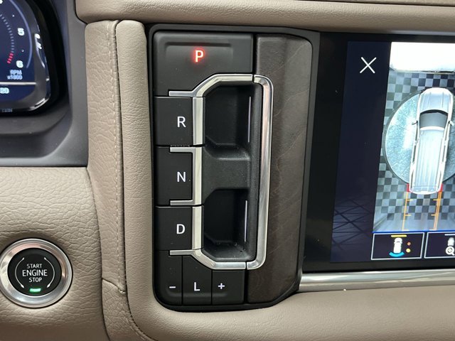 Used 2024 White Frost Tricoat GMC Denali image 28