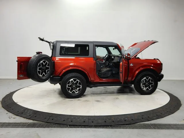 2022 Ford Bronco 2-Door Outer Banks - Photo 17