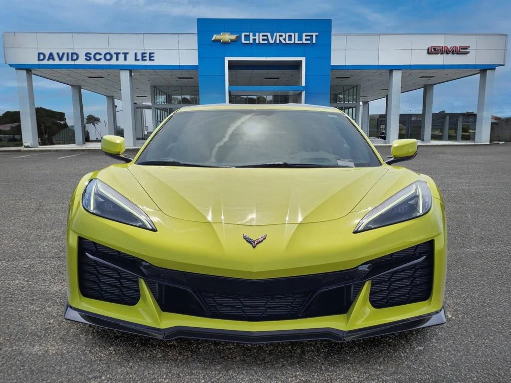 Used 2023 Accelerate Yellow Metallic Chevrolet 2LZ image 2