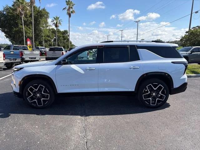 Used 2026 Polar White Tricoat Chevrolet High Country image 8