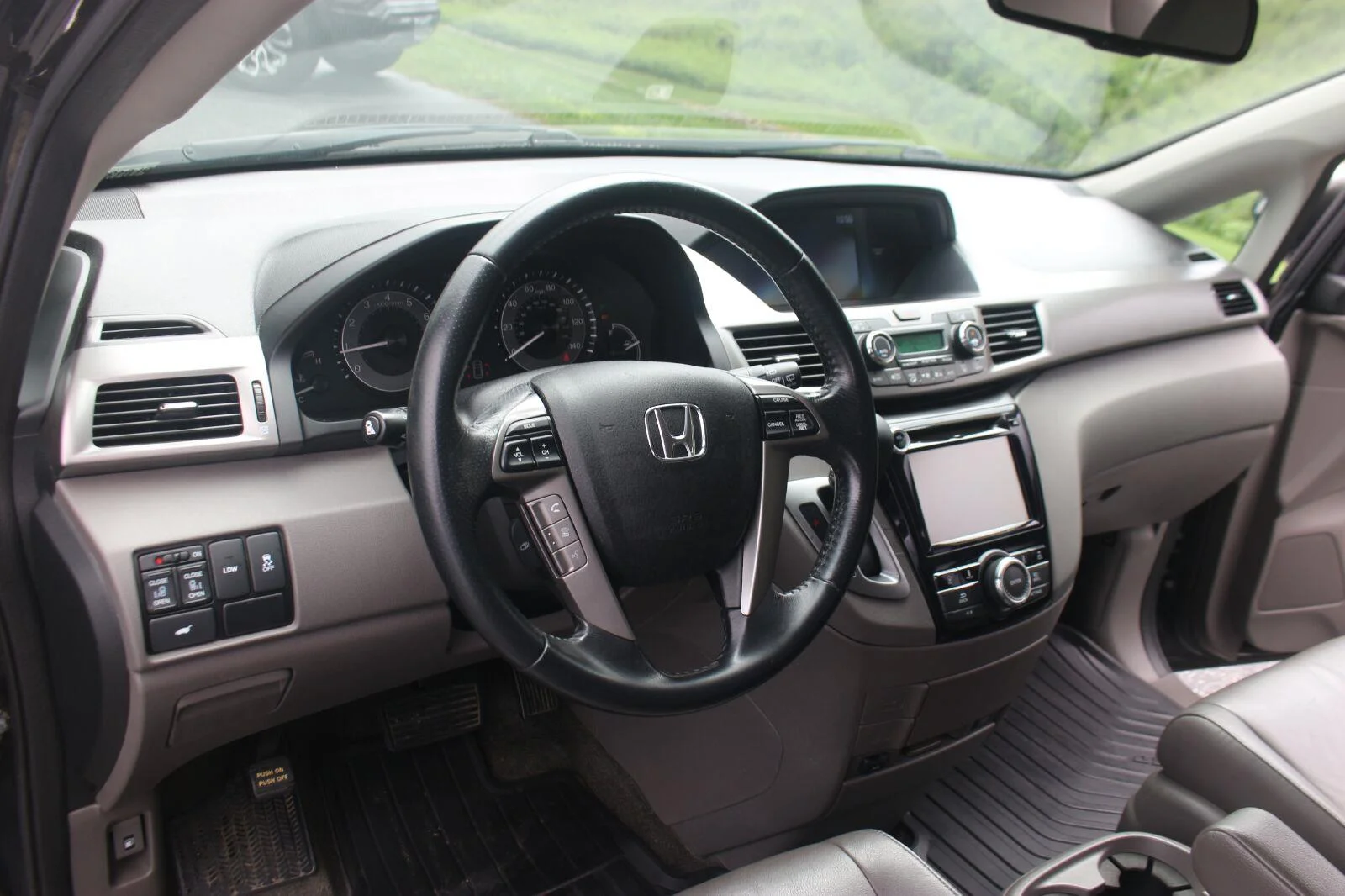 Used 2016  Honda EX-L image 17