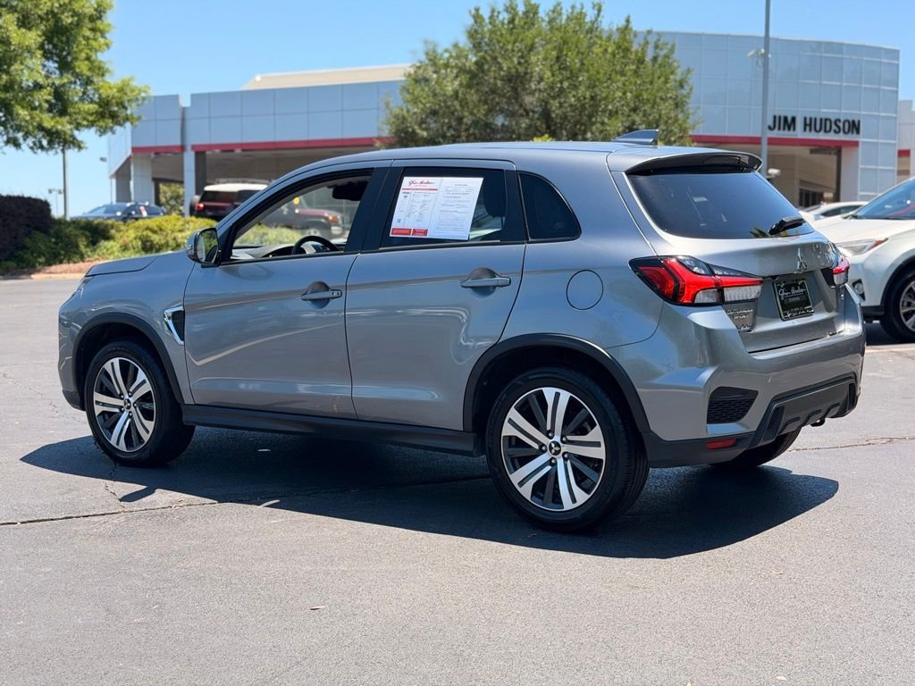 Used 2024 Gray Mitsubishi  image 10