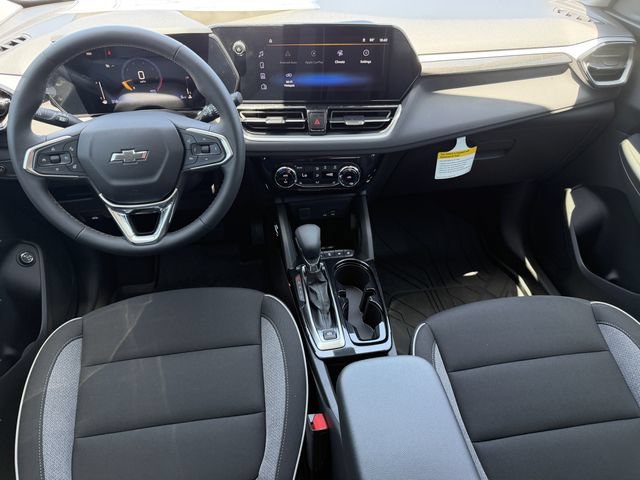 New 2026 Summit White Chevrolet LT image 18