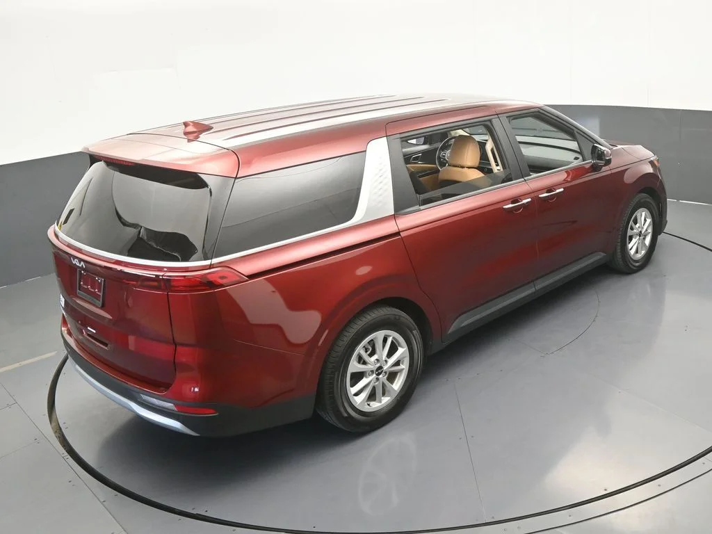 Used 2024 Flare Red Kia LX image 46