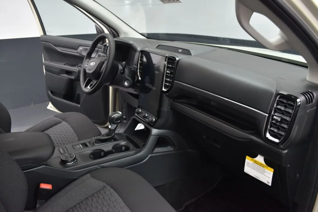 New 2026 Beige Ford XLT image 24