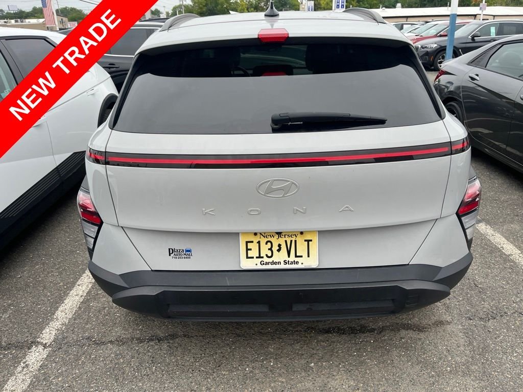 Used 2024 Gray Hyundai SEL image 6
