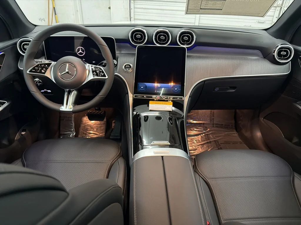 Certified Used 2026 White Mercedes-Benz GLC 300 image 22
