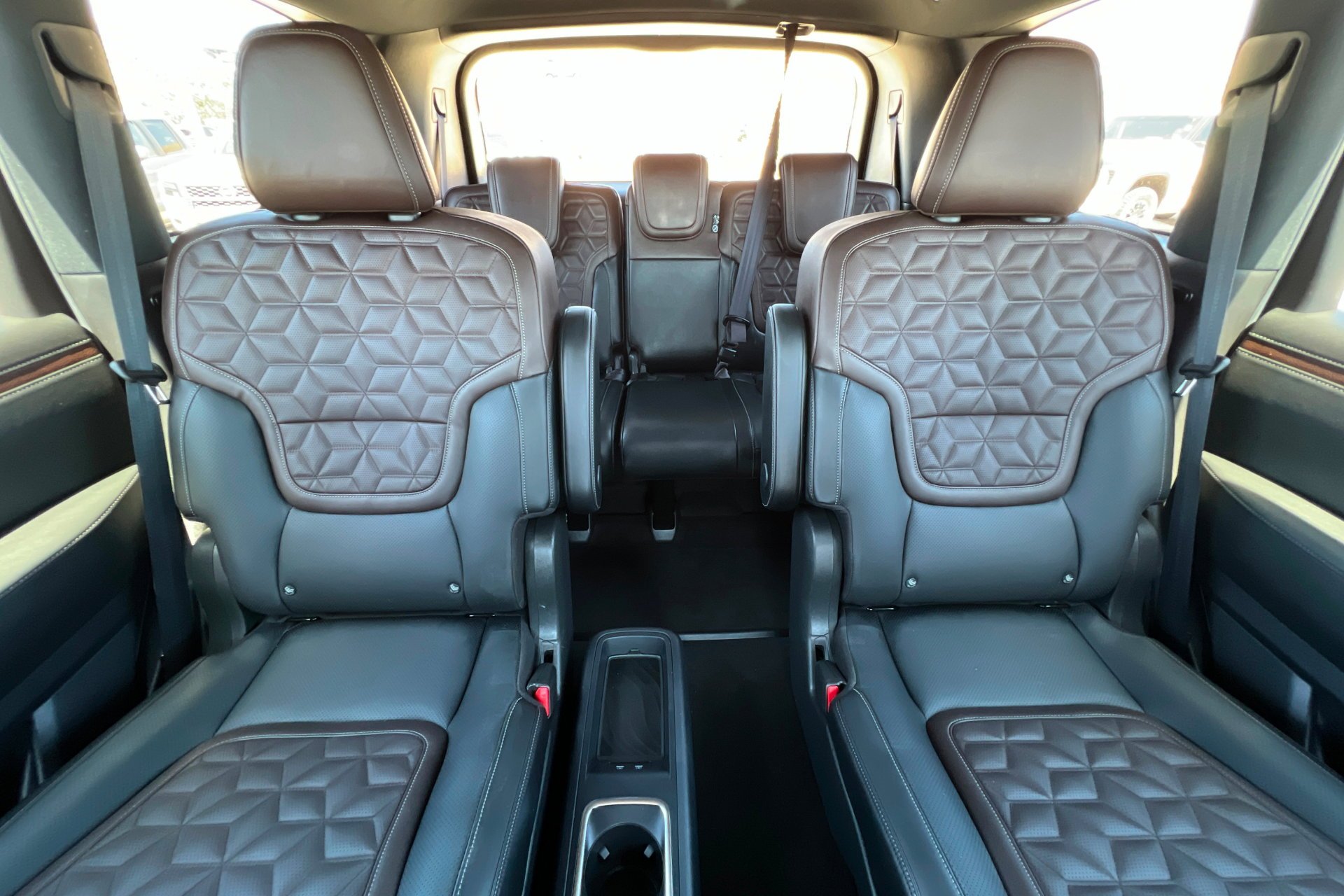 2025 Nissan Armada Platinum Reserve - Photo 27