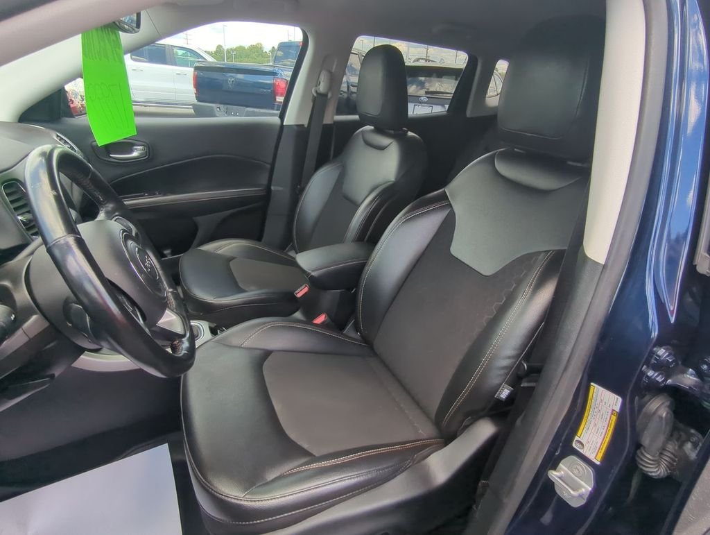 Used 2021 Blue Jeep Latitude image 11