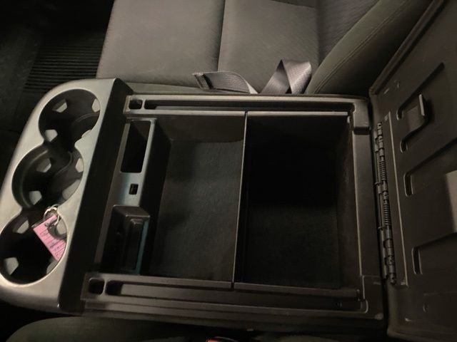Used 2013 Black Chevrolet LT image 33