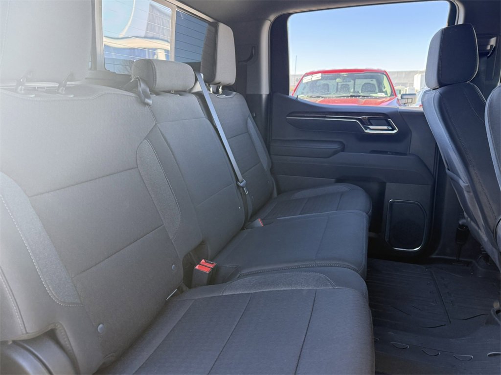 2025 GMC SIERRA - Image 34