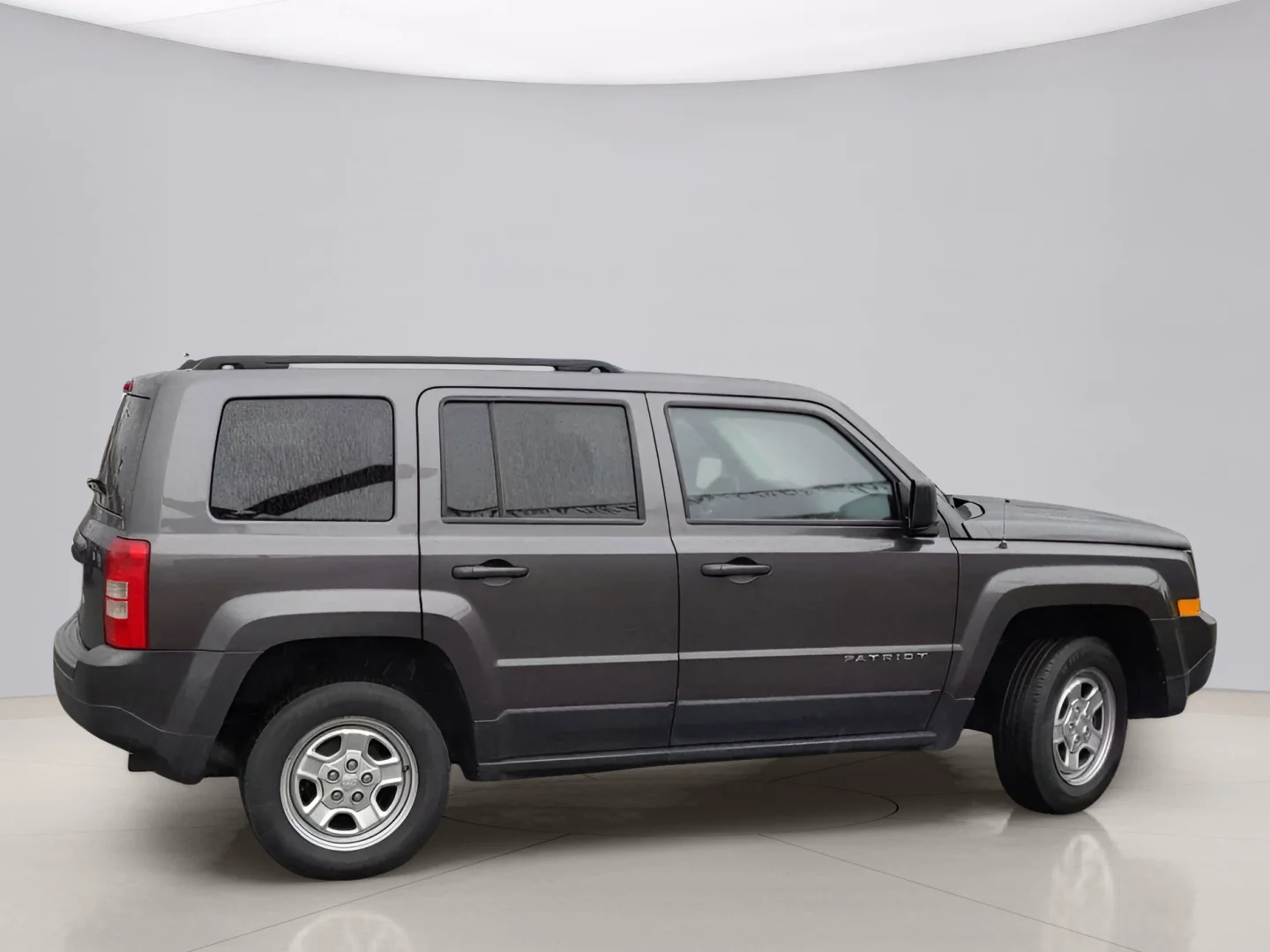 Used 2016 Pewter Jeep SPORT 4WD image 3