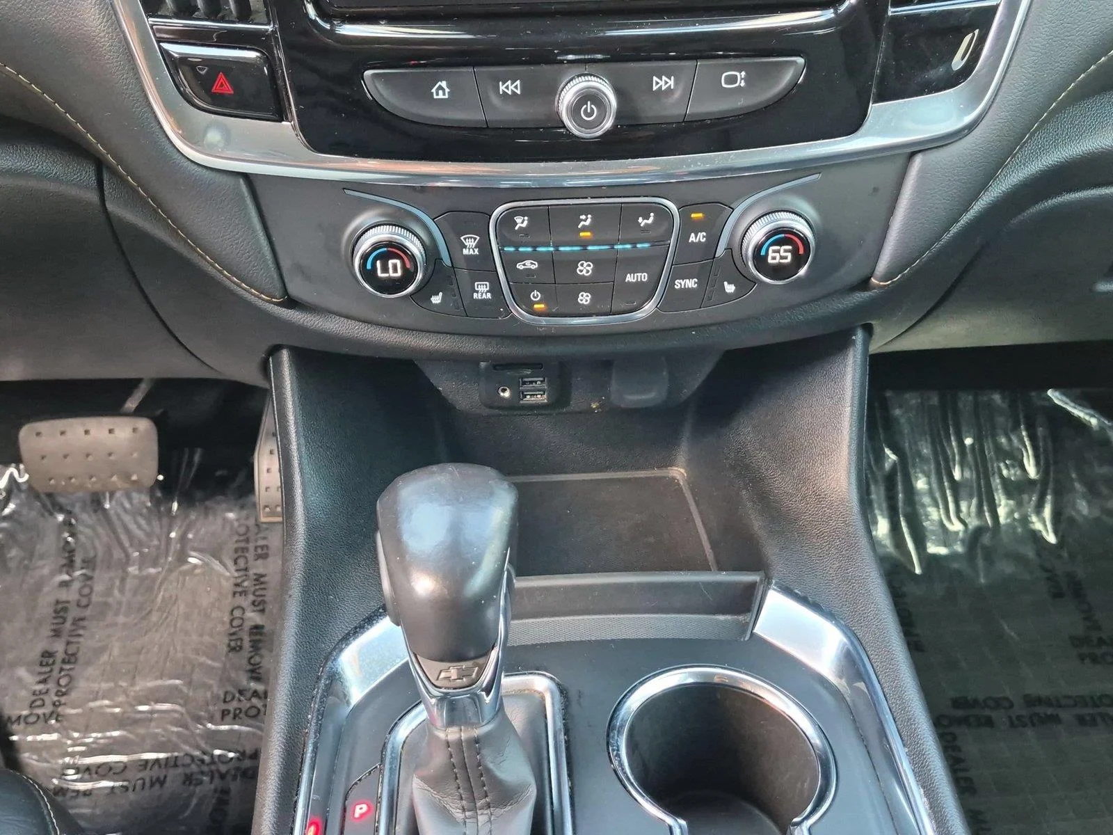 Used 2021 Graphite Metallic Chevrolet RS image 27