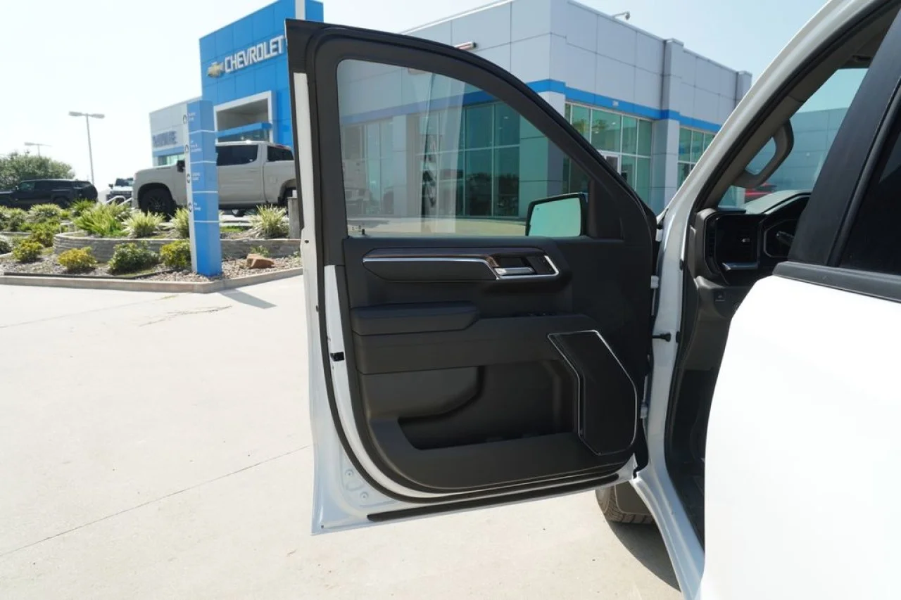 2026 Chevrolet Silverado 1500 LT - Photo 19