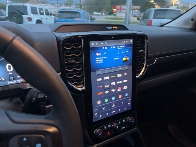 Used 2025 Gray Ford Lariat image 23