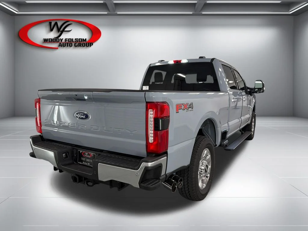 New 2026 Glacier Gray Metallic Tri-Coat Ford F-250® Lariat® image 6