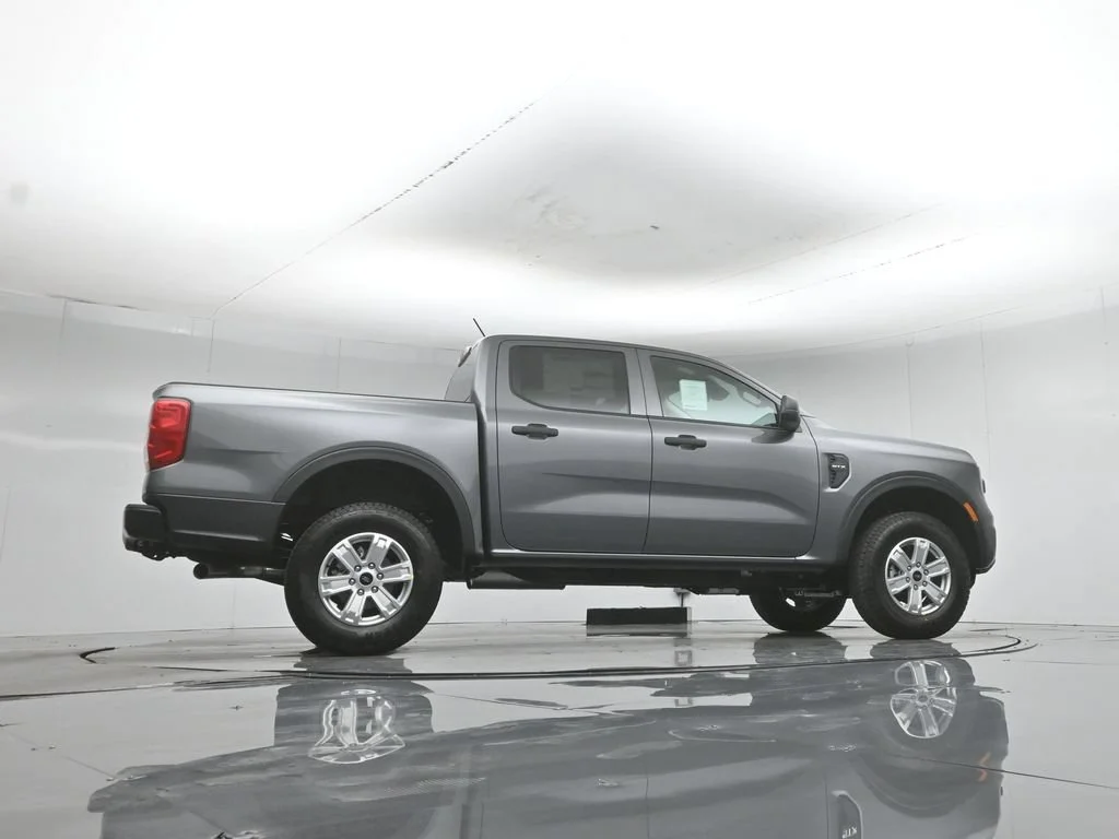 New 2026 Carbonized Gray Metallic Ford XL image 47