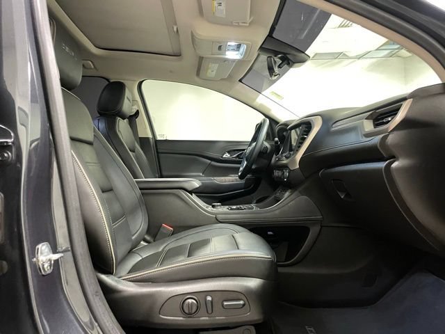 Used 2023 Hunter Metallic GMC Denali image 21