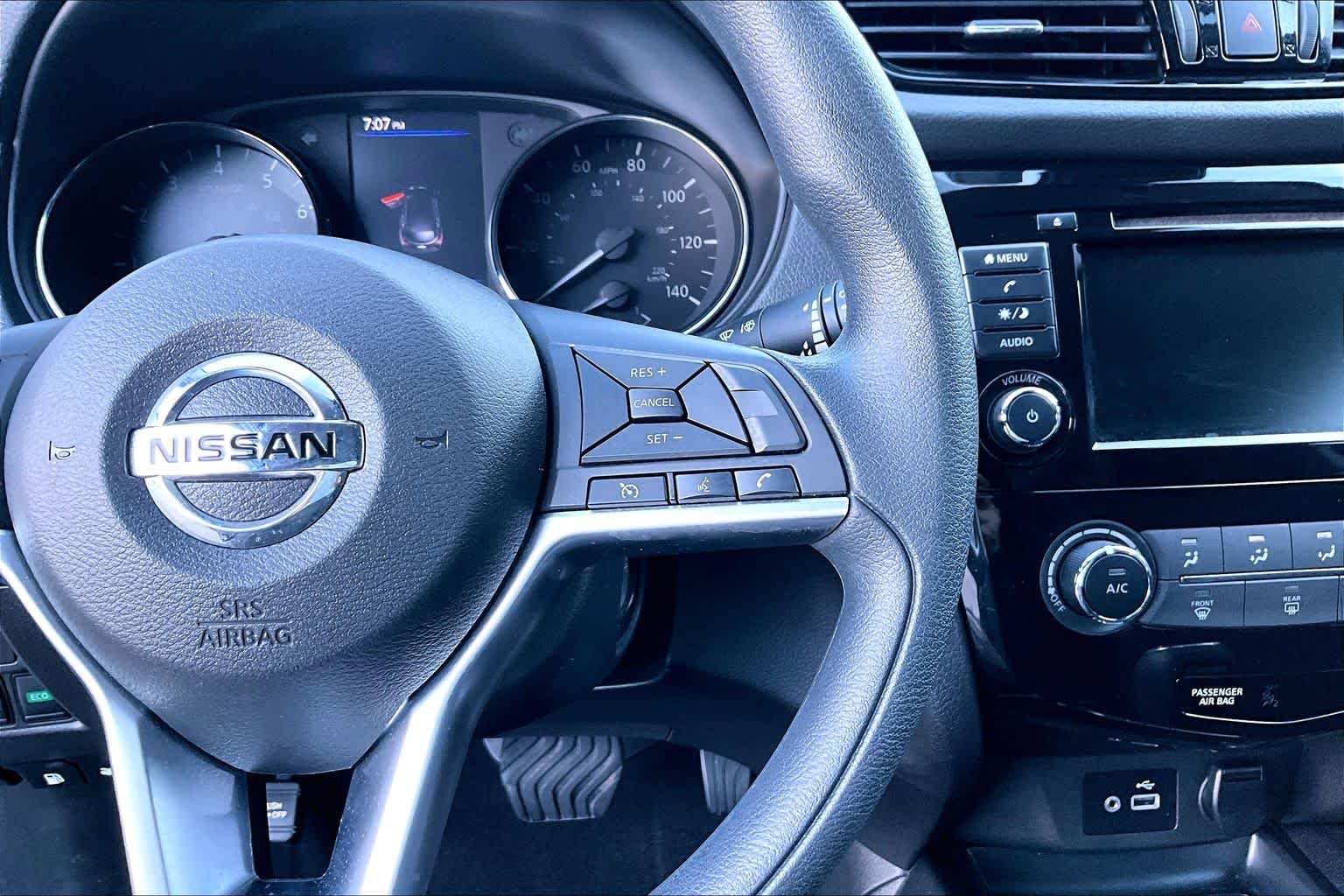 Used 2021 Magnetic Black Pearl Nissan S image 25