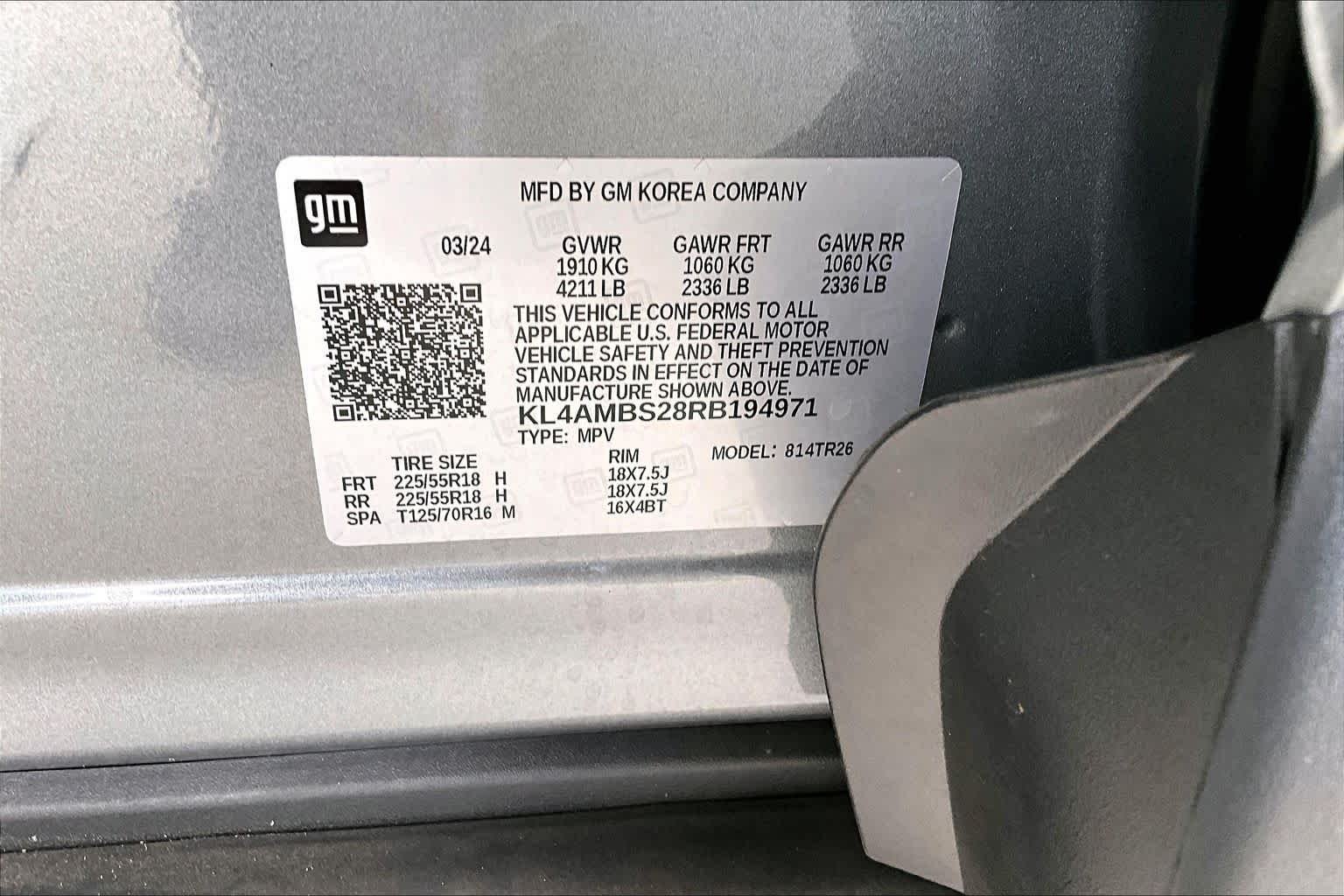 Used 2024 Moonstone Gray Metallic Buick Preferred image 31